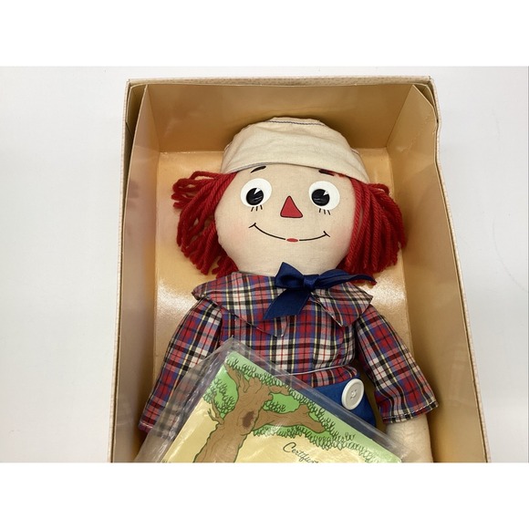 Raggedy Andy Dakin Doll - Limited Edition - Picture 4 of 8